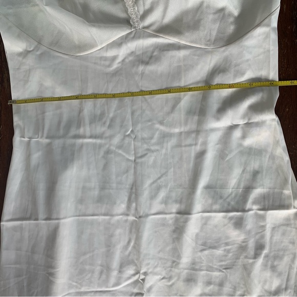 Vintage Vanity Fair - Picture 3 of 6